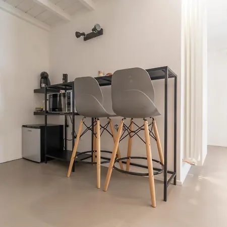 Гостьовий будинок Suite649 *